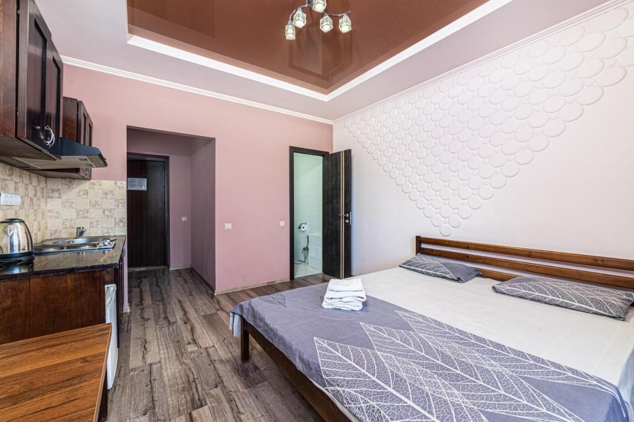 Best Rest Suites Одеса Екстер'єр фото